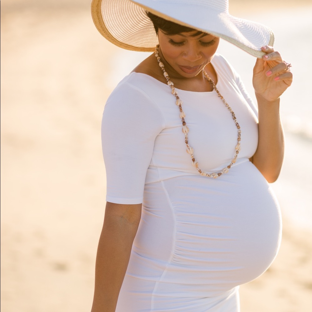 White Fitted Maternity Dress❤️